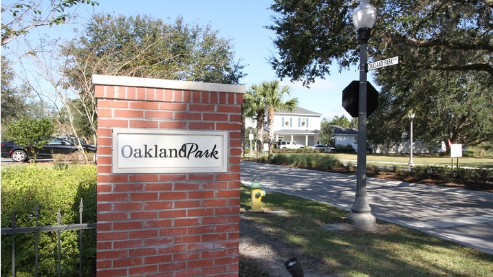 The Oakland Park Community Entrance