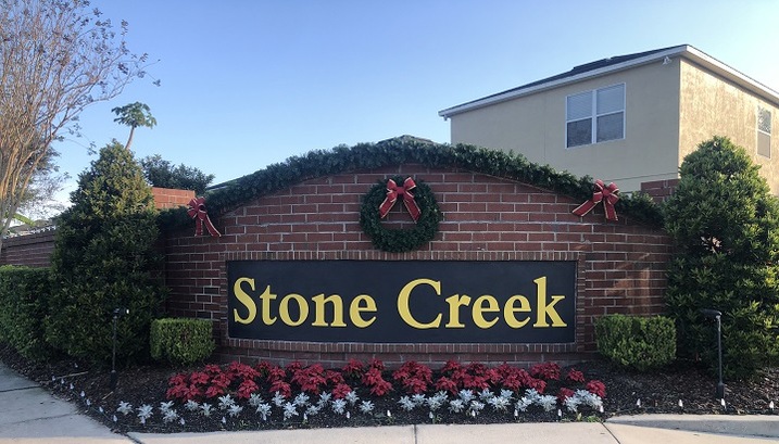Stone Creek Winter Garden sign at the entrance